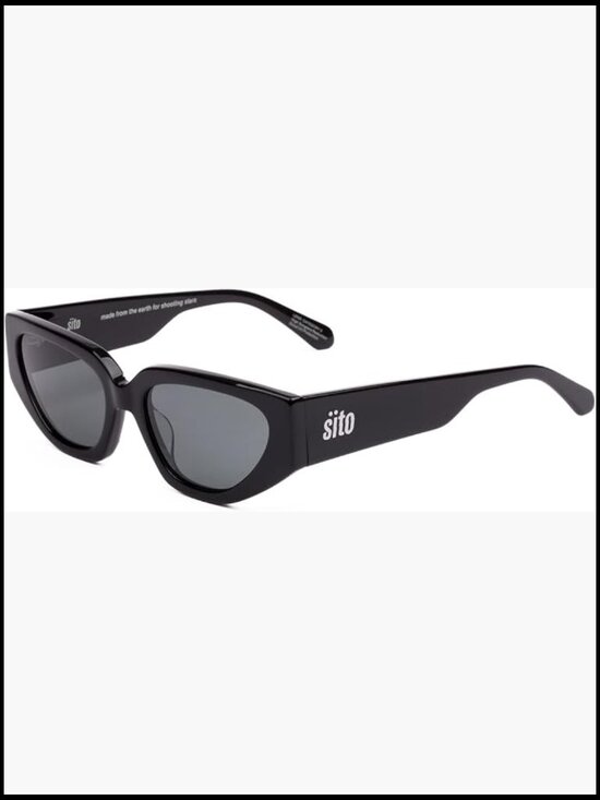 Retro Cat Eye Sunglasses with Polarized Lenses main image 5